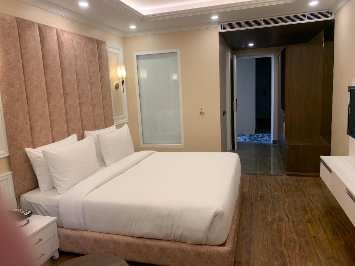 Claret Inn & Suite Dalhousie Zewnętrze zdjęcie